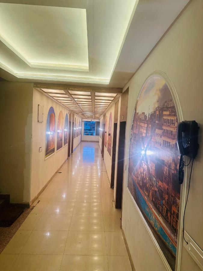 Hotel Deva Inn Varanasi Exterior foto